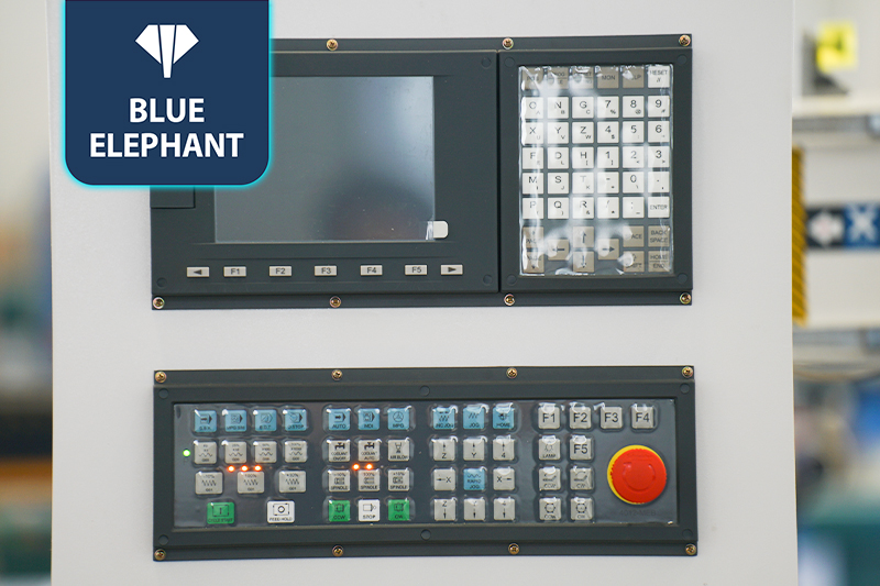 門(mén)墻柜一體機(jī)